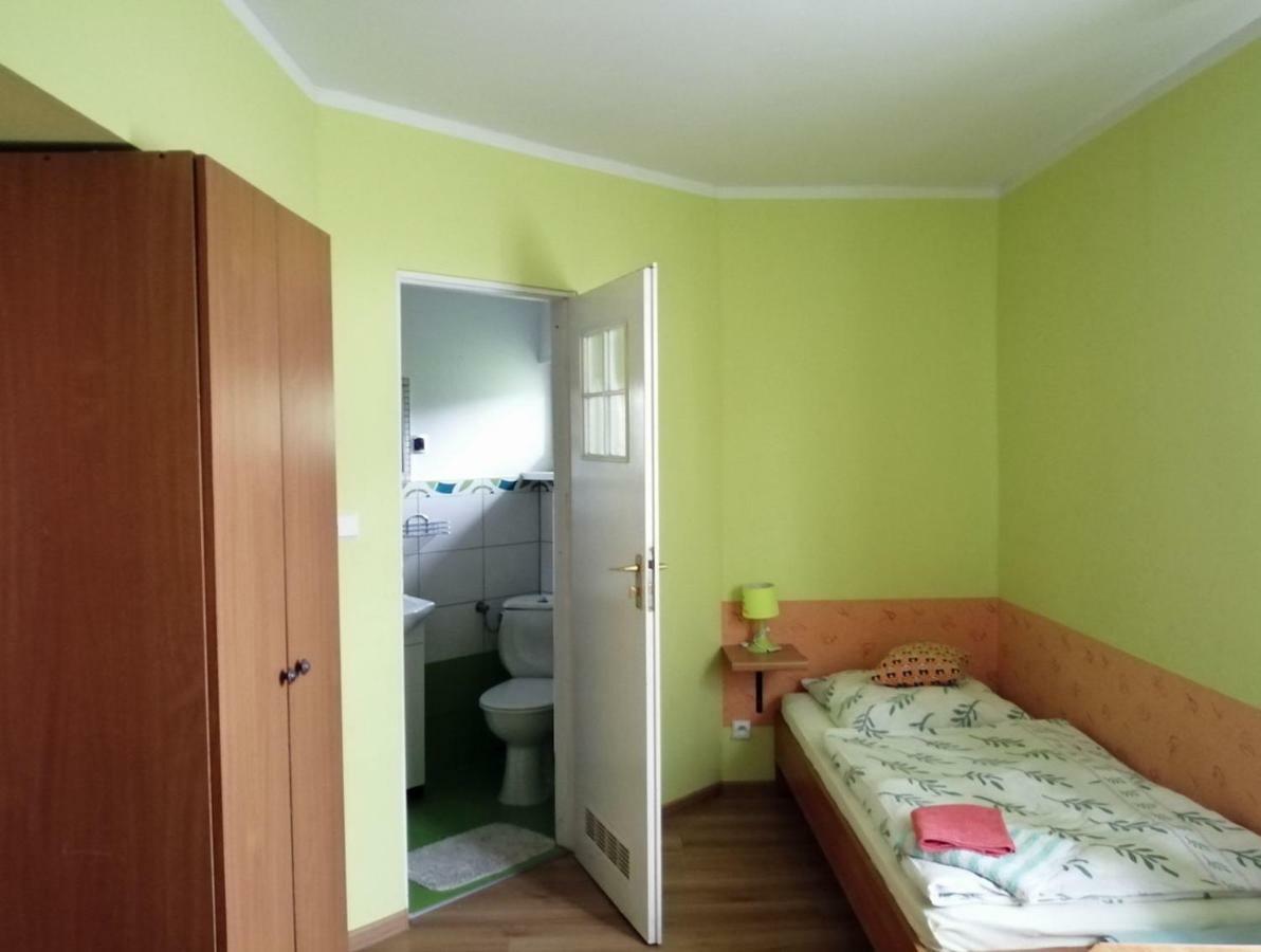Szalas Muflon - Mufflonhuette Jelenia Gora Exterior photo